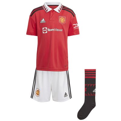 8. Adidas Manchester United H Mini Jr H64050 Set