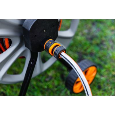 6. Neo Tools Gartenschlauch 3/4" x 30 m 6-lagig