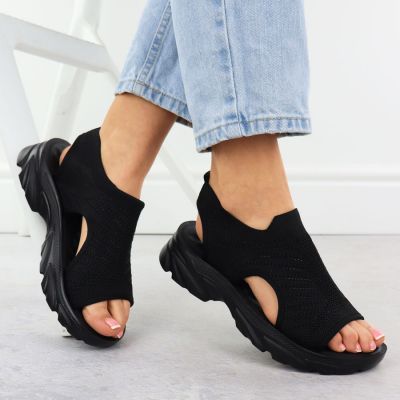 5. Schwarze Damen-Sandalen mit geschlossener Zehenpartie, Modell Potocki TO90302