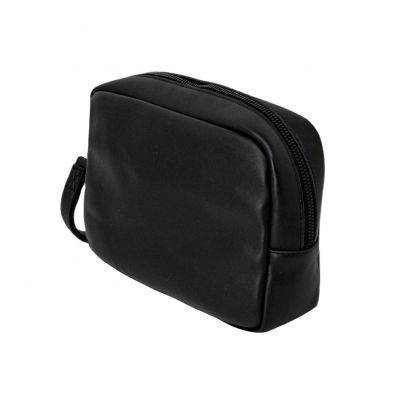 2. Calvin Klein Jeans – Kleine Tasche mit Plakette K50K508221