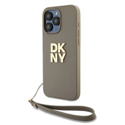 DKNY Wrist Strap Stock Logo Hülle für iPhone 15 Pro Max – Beige