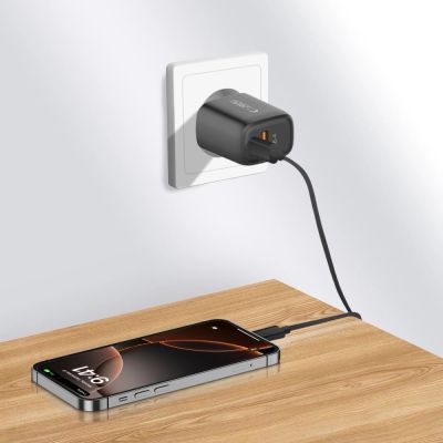 6. Tech-Protect NCA20 PD 20W / QC3.0 USB-A / USB-C Wandladegerät - schwarz