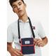 4. TOMMY JEANS HERREN TJM EXPLORER POUCH