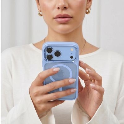 6. Tech-Protect Magmat Magsafe CC Hülle für iPhone 17 Pro Max / 18 Pro Max – Transparentes Hellblau