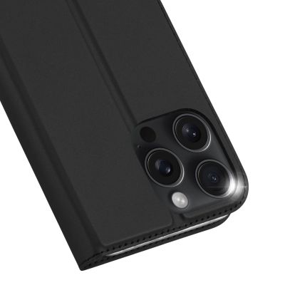 4. Dux Ducis Skin Pro Hülle für iPhone 16 Pro mit Klappe und Kartenfach – Schwarz