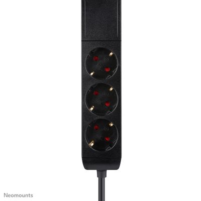 7. Neomounts DS22-840BL6 1,4 m 3-fach Steckdosenverteiler, für den Innenbereich, schwarz