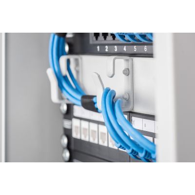 24. Rack-Schrank DIGITUS DN-10-05U-1 254 mm (10") - 312 x 300 mm (B x T) Weiß