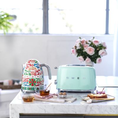 13. SMEG TSF01PGEU Toaster Pastellgrün