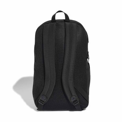 2. adidas Predator Rucksack KR8324