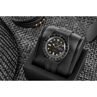 5. TIMEX Q Reissue TW2U61600 Herrenuhr + Box