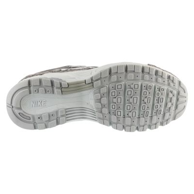 4. Nike W P-6000 SE IH4451-101 Weiß 35,5