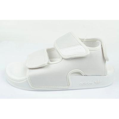 23. Adidas Adilette U EG5026 Sandalen