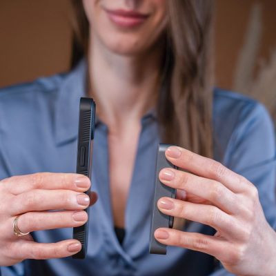 3mk Smoke MagCase Hülle mit MagSafe für iPhone 15 Pro Max – durchscheinend