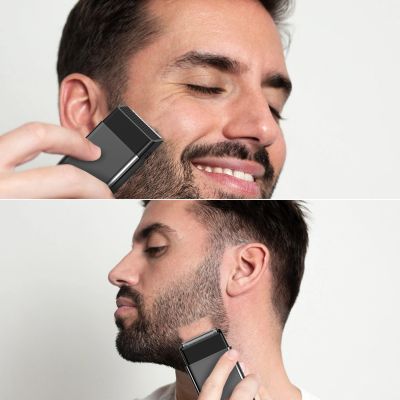 9. MAXGROOM M-5580 2-in-1 Elektrorasierer – Schwarz