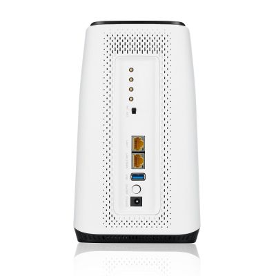 4. Zyxel FWA-510-EU0102F Standalone-/Nebula Wi-Fi 6 5G-Router für den Innenbereich mit 1-jähriger Nebula Pro-Lizenz, AX3600 WLAN-Chipsatz und 1 x 2,5-GB-LAN-Anschluss
