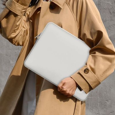 9. Tech-Protect Neoslim 15-16" Laptoptasche - Grau