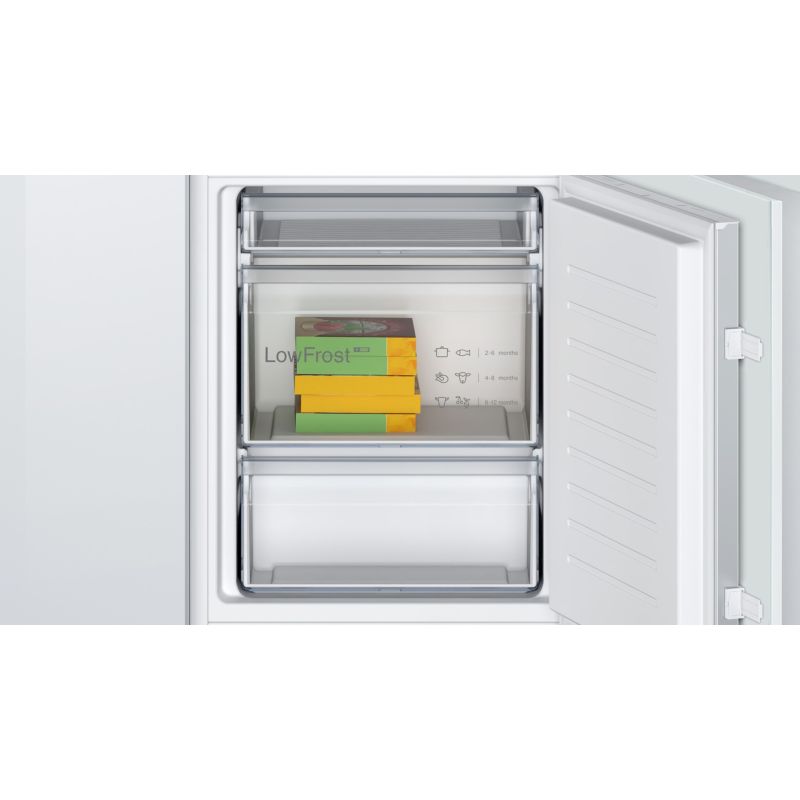 24. BOSCH KIV86NSE0 Einbaukühlschrank