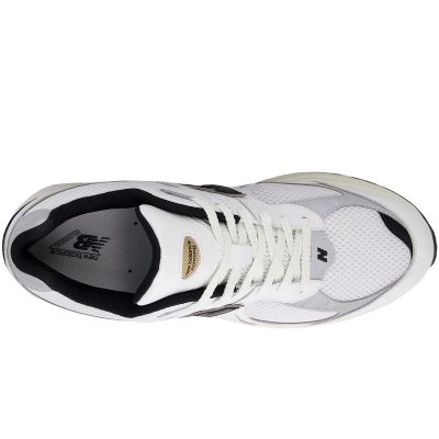 14. New Balance M2002RPN Schuhe