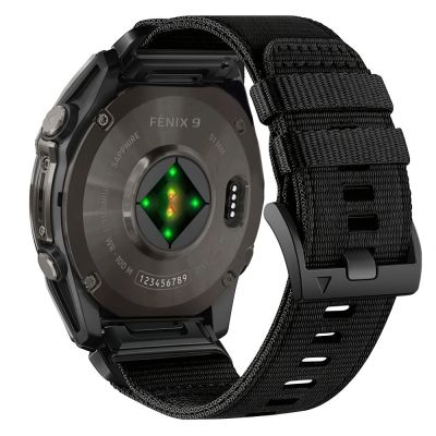 2. Tech-Protect Nylon Classic Armband für Garmin Fenix ​​5X / 5X Plus / 6X / 6X Pro / 7X / 8 / 8 Pro / 9 / 9 Pro (47 mm) - Schwarz