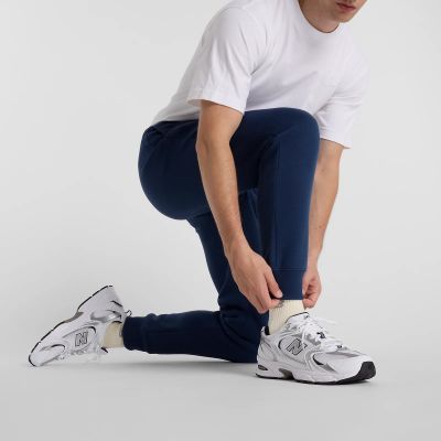 11. New Balance Sport Graphic Fleece Jogger Pants M MP51940NNY