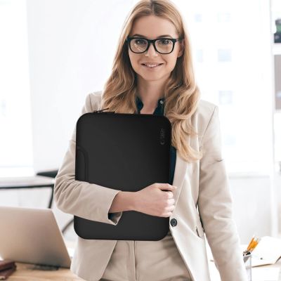 8. 15-16 Tech-Protect Neopren-Laptoptasche – Schwarz