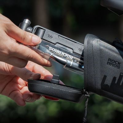 5. Rockbros Multitool-Fahrradwerkzeugset mit CO2-Pumpe und Ratschenschlüssel – Schwarz