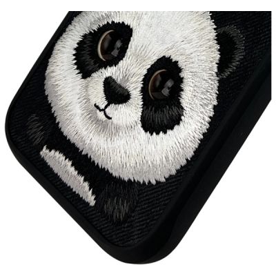 4. Nimmy Big Eyed Pet 2.0 Panda Hülle für iPhone 16 Pro - Schwarz