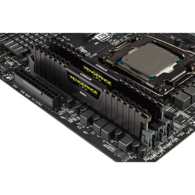 5. Corsair Vengeance LPX CMK16GX4M2B3200C16 Speicherkit (DDR4 DIMM; 2 x 8 GB; 3000 MHz; CL16)