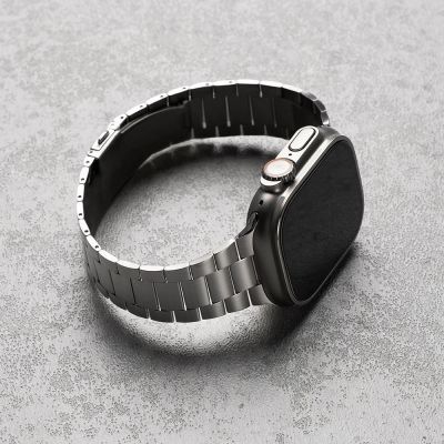 3. Ringke Metal One Air Armband für Apple Watch 8 / 9 / 10 / 11 / SE / Ultra (44 / 45 / 46 / 49 mm) – Silber
