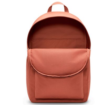 3. Nike Heritage 2.0 Rucksack II1515-209