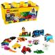 16. LEGO Classic 10696 Kreative Bausteine, mittlere Box