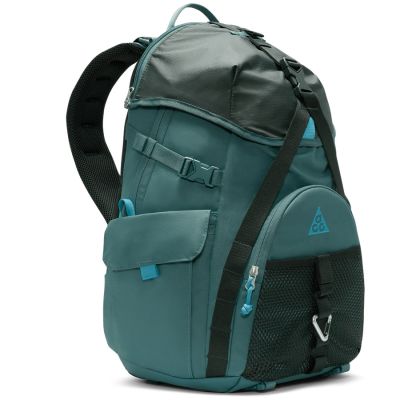 3. Nike ACG "DAYMAX" Rucksack HJ8178-382