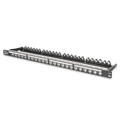 4. Hochdichtes Patchpanel 19" 24x Keystone, geschirmt, 0,5 HE, schwarz, Kabelführung, Beschriftungsfelder