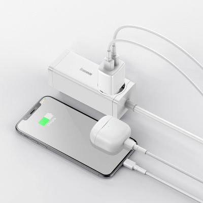 11. Baseus Compact Ladegerät 2x USB 10,5W weiß (CCXJ010202)