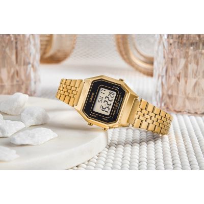 6. CASIO Vintage LA680WEGA-1ER Damenuhr + Box