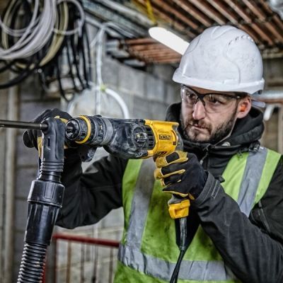 8. DeWalt D25134k-qs Schlagbohrmaschine