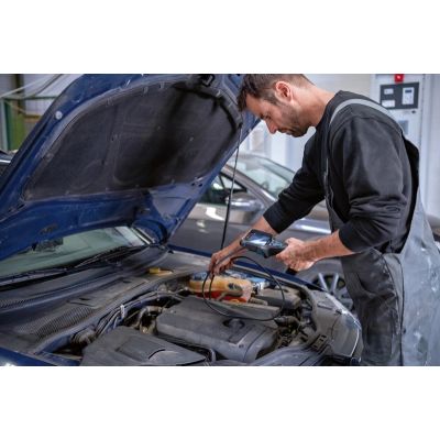 10. Bosch GIC 12V-5-27 C PROFESSIONAL Industrieinspektionskamera mit 8,3-mm-Flexsonde, IP67, IP54