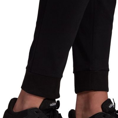 6. adidas Essentials Single M GK9226 Hose