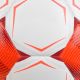 4. Wählen Sie Futsal Samba v26 FIFA Basic Fußball weiß und rot 1021654 320010