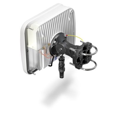 3. QuWireless QuMax Antenne – gerichtete PoE/LAN-Antenne, 6 dBi