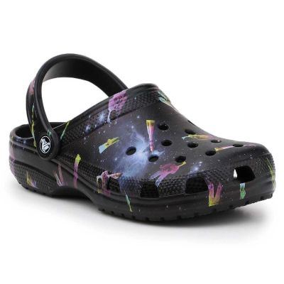 2. Crocs Classic Out Of This World II Jr 206818-001 Flip-Flops