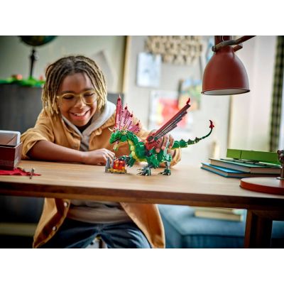 9. LEGO CREATOR 3-in-1 31161 Mittelalterlicher Drache