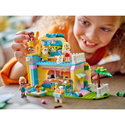 23. LEGO FRIENDS 42650 Tierhandlung