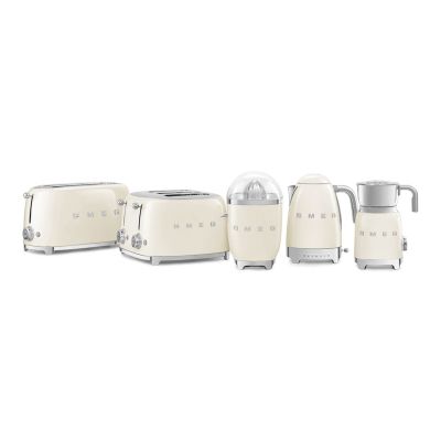 6. SMEG Toaster (TSF03CREU) creme