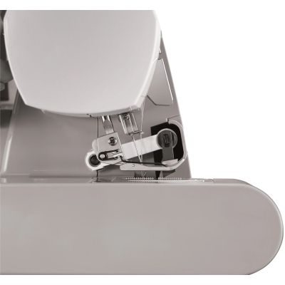 4. SINGER 14HD-854 Overlock-Nähmaschine
