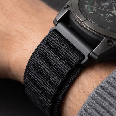 6. Tech-Protect Nylon Pro Armband für Garmin Fenix 5X / 5X Plus / 6X / 6X Pro / 7X / 8 / 8 Pro / 9 / 9 Pro (47 mm) – Schwarz