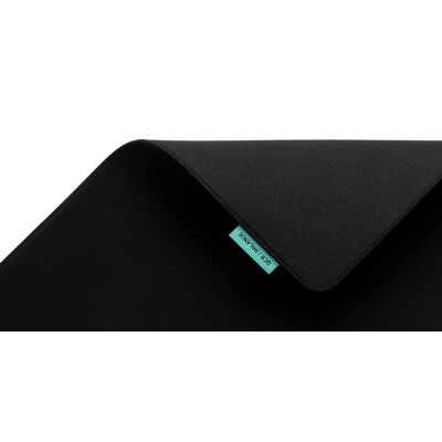2. SteelSeries QcK Performance Balance L Mauspad