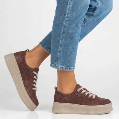 6. Braune Damen-Sneaker aus Leder mit Plateausohle, Modell Filippo DP7982