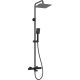 Regendusche mit thermostatgesteuerter Badewannenarmatur