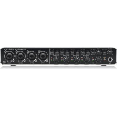 12. Behringer UMC404HD - USB-Audio-Interface